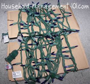Christmas Light Storage - Easy Idea To Keep Your Lights From Tangling ...