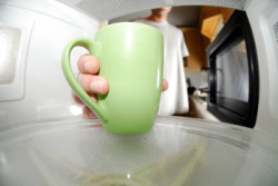 how to clean a microwave