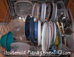 How to load the bottom rack of your dishwasher {on Household Management 101}